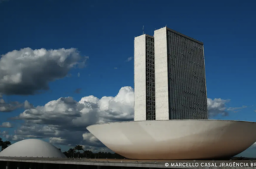 Rumo a outro legislativo em 2026? [1]